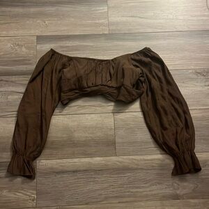 Cropped Long Sleeve Blouse